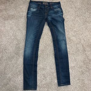 Women’s Buckle Black Skinny Jeans-27